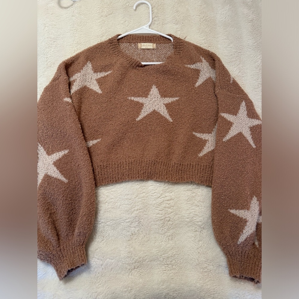 altar’d state beige star sweater size xs